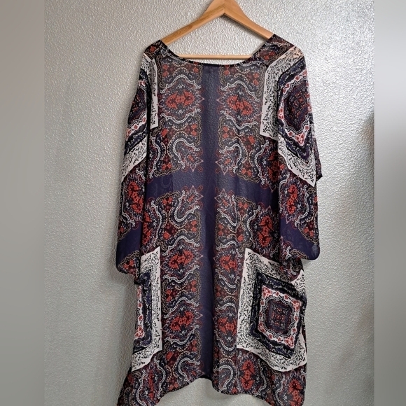 Maurice's Multi Patterned Flowy Kimono   Size 2/3 - Picture 3 of 5